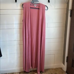LuLaRoe super soft Joy vest in pink size M